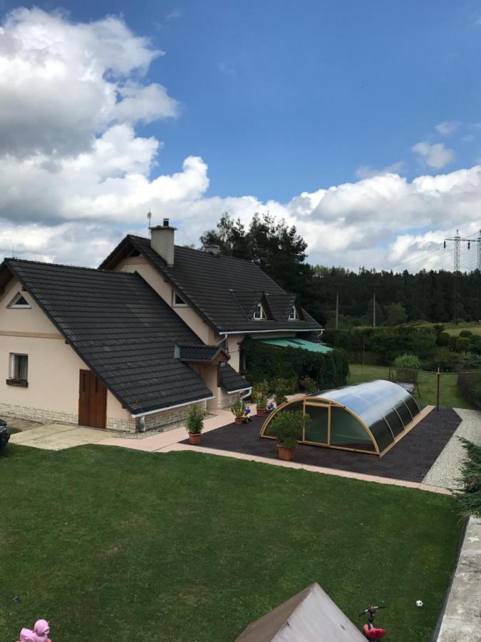 Vila V Jesenikach Bridlicna Exterior photo